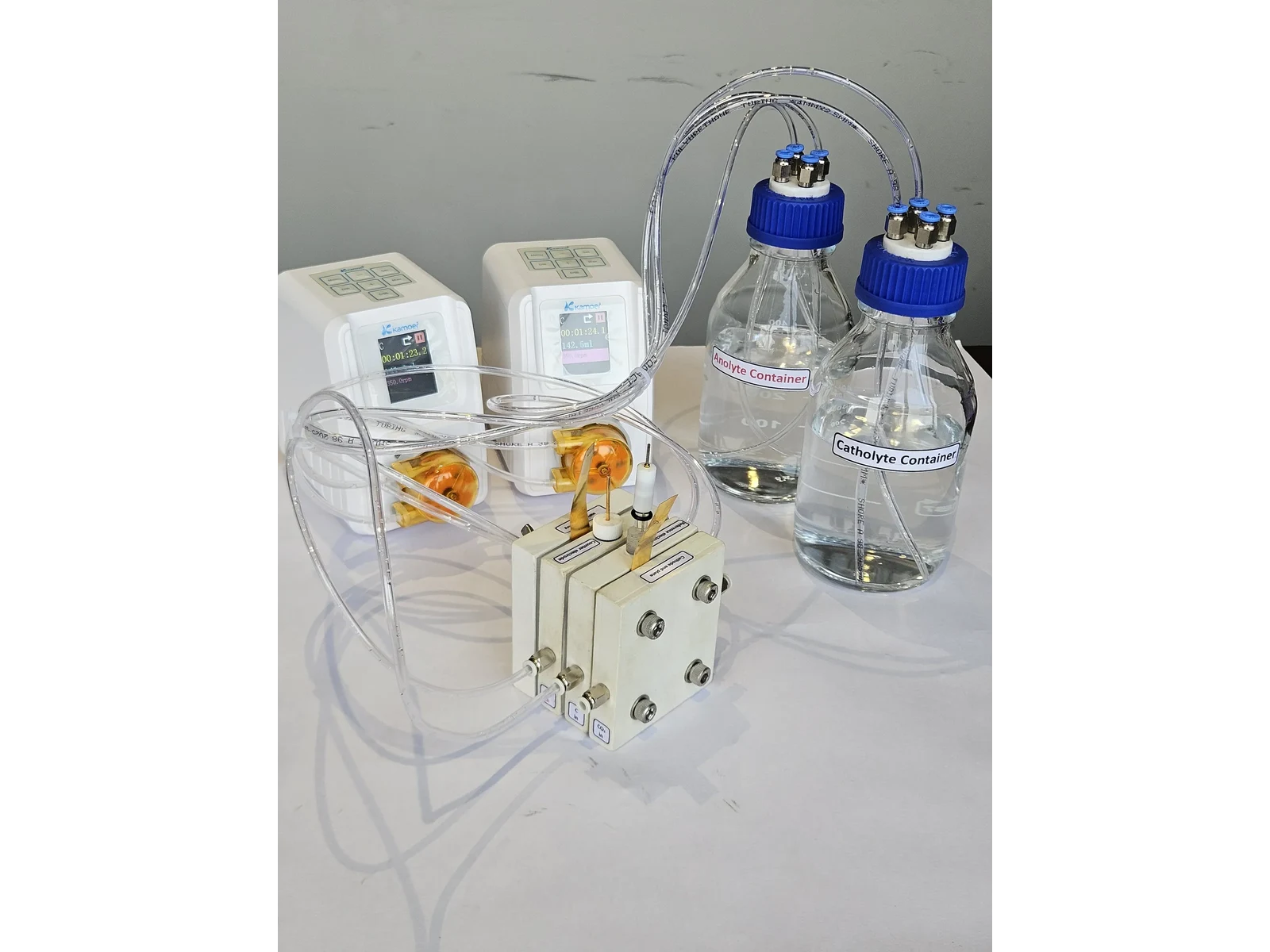 Flow Electrolyzer for Carbon Dioxide Reduction (PTFE Body) — view 2