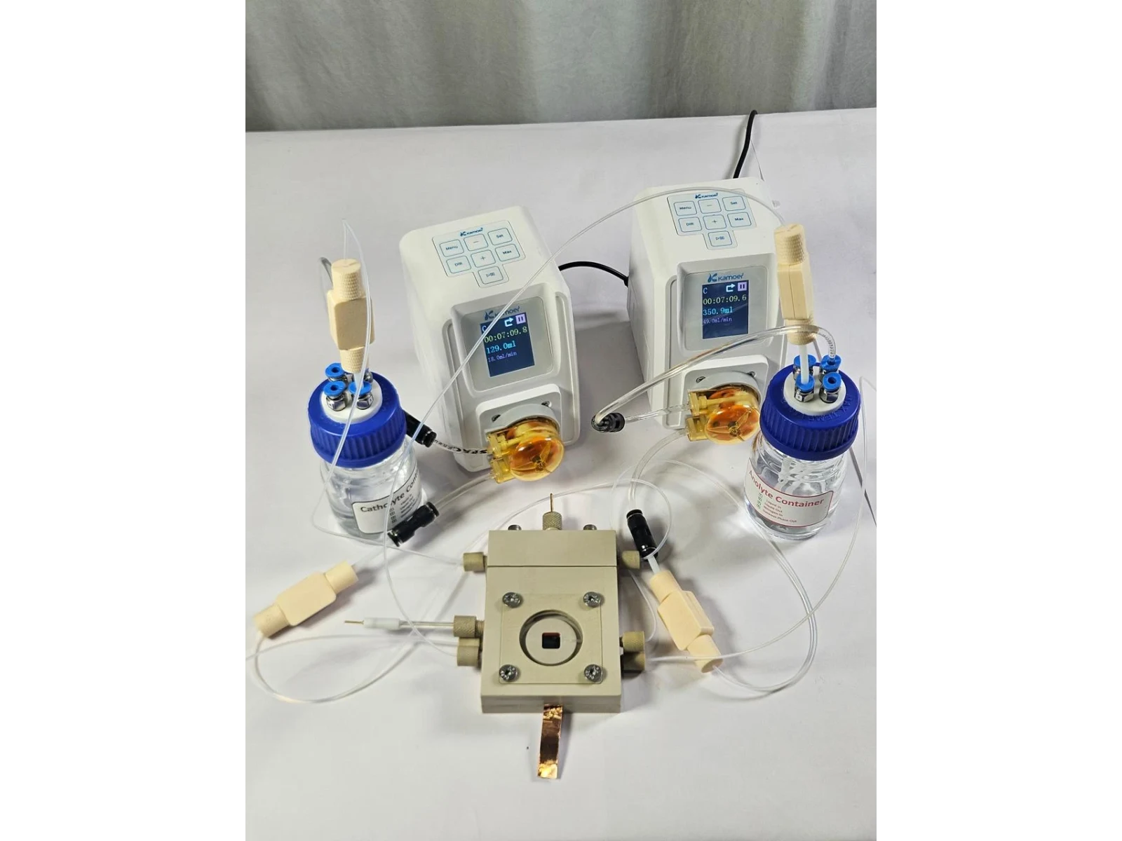 Dual Chambered In-Situ Raman Spectroscopy Cell With Single Light Window — view 3