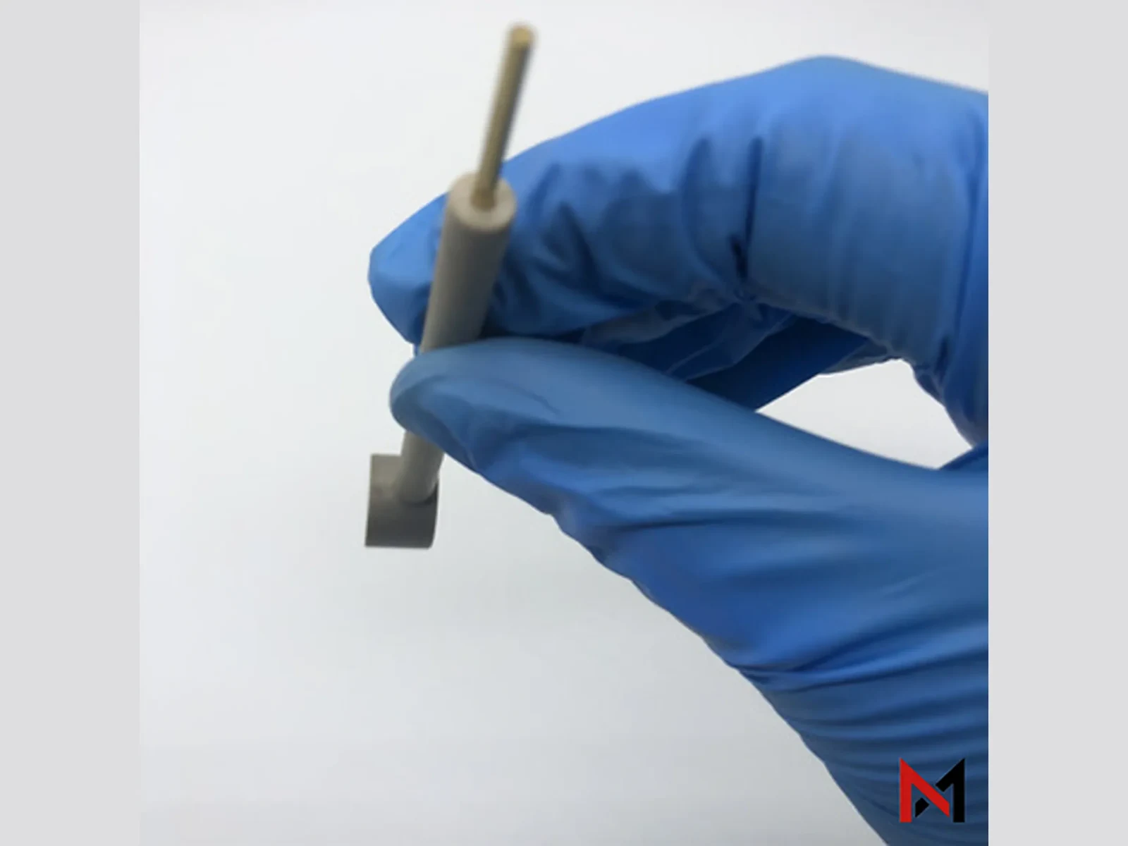 L-Shaped Glassy Carbon Electrode PEEK Rod Ø3mm — view 2