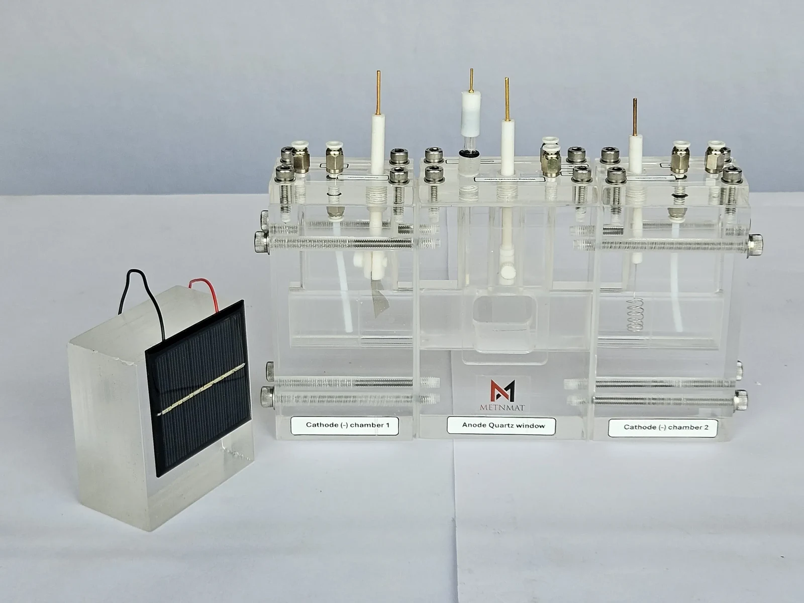 Photovoltaic (PV) biased Photoelectrochemical Cell (PEC) — view 2
