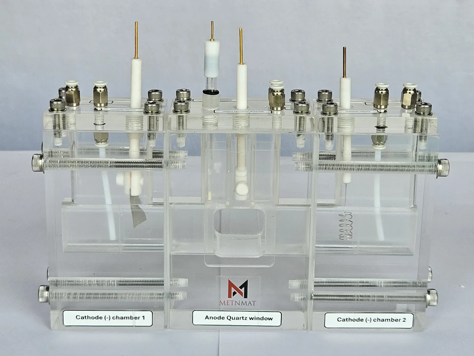 Photovoltaic (PV) biased Photoelectrochemical Cell (PEC)