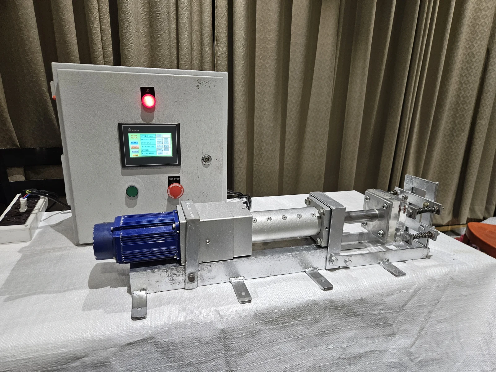 Triboelectric Measurement Setup